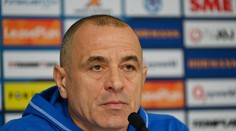 Túžba lepšie spoznať hráčov pred novou kvalifikáciou. Na zraze trénera Calzonu je aj 18-ročný talent