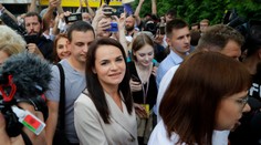 Cichanovská je v bezpečí v Litve. Opustiť Bielorusko bolo jej slobodné rozhodnutie