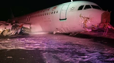 Lietadlo spoločnosti Air Canada zišlo pri pristávaní z dráhy