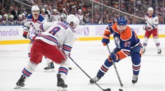 New York Rangers sa vzdal svojho kapitána. Trouba bude v kariére pokračovať v Anaheime