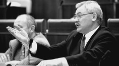 Zomrel počas príhovoru v reštaurácii. Ján Cuper bol dlhoročným poslancom, preslávil sa aj škandálom