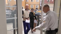 Ján sa v krčme pochválil, že zabil manželku. Postavil sa pred súd