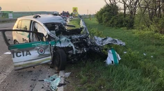 Tragické ráno v Galante. Policajné auto sa zrazilo s autobusom, policajt (†31) neprežil