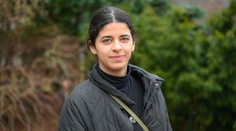 Celý život si myslela, že je Rómka. Po sedemnástich rokoch sa rozhodla vypátrať svoju biologickú mamu (príbeh)