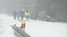 Situácia v okresoch Poprad a Kežmarok je veľmi zlá, zapadli aj cestári