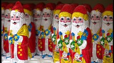 Kto nosí sladkosti svätému Mikulášovi?