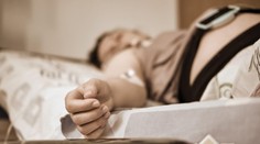 Mozgovo mŕtvu ženu (†31) nemohli odpojiť pre zákon o interrupciách. Lekári z nej po mesiacoch na prístrojoch vybrali dieťa