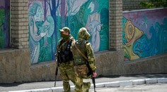 Rusi chystajú evakuáciu civilistov z Chersonu