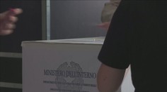 Nevolia len Slováci. K urnám išli v sobotu aj voliči ďalších piatich krajín