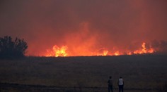 Pre lesný požiar na severovýchode Grécka evakuovali úrady ďalšie štyri obce