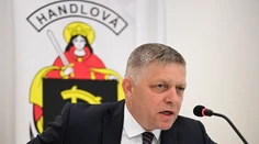 Prvýkrát prezradili informácie o Ficovom zranení. Tenké črevo mal päťkrát prestrelené