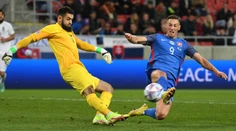 Jeho góly by potrebovala aj repre, klauzula ako svetielko nádeje? Boženíkovi v Portugalsku veria