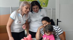 V trebišovskej nemocnici skúšajú novinku. Asistentky komunikujú s mamičkami po rómsky