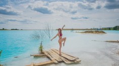 Influenceri sú na smiech: Zistili, že vo fotogenickom jazere riskovali životy