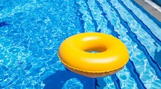 Môže parazit, ktorý požiera mozog, prežiť aj vo vašom bazéne? Odborník vysvetlil, ako minimalizovať riziko