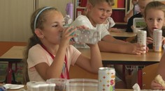 Žiaci sa varia vo vlastnej šťave. Školy skracujú výučbu a inštalujú klimatizácie