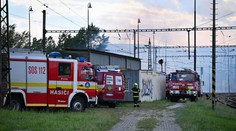 Požiar v Bratislave. Bytový dom zachvátili plamene