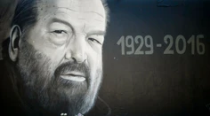 Verejnosť sa v Ríme rozlúčila so zosnulým hercom Budom Spencerom