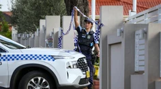 Útok nožom na univerzite v Sydney, zadržali 14-ročného chlapca