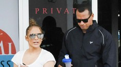 Legendárny zadok J.LO bez retuše. Ukázala ho v plnej paráde