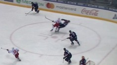 VIDEO: Zákerný Rus poslal Nedorosta do nemocnice, Slovan prišiel aj o Ďalogu