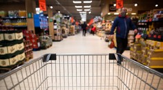 Ceny potravín na Slovensku stále rastú. Oplatí sa nám cestovať za nákupmi v susedných krajinách?