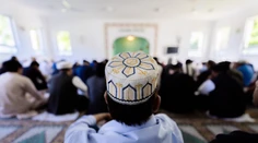 Blíži sa nezvládnuteľná katastrofa. Deti bežne nosia nože, celé rodiny podporujú Islamský štát, varuje berlínska charita