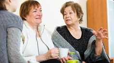 Na Slovensku zamestnáva seniorov len 30 % firiem