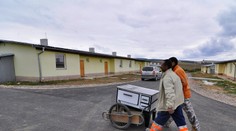 Vidia ľudia z osád zmysel života v dávkach? Pýtali sa tamojších žien