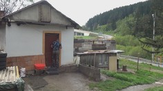 Kvôli mostu pre zvieratá chcú zničiť osadu, v ktorej žije asi 40 ľudí