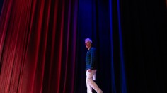 Láska kvitne v každom veku: Spevák (73) oznámil zásnuby