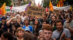 Proti turistom nebojuje už len Barcelona. Opatrenia začne zavádzať aj Valencia