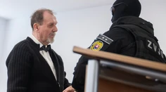 Atentátnik Cintula pri odchode zo súdu citoval Jánošíka. Výrok skomolil