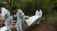 Neďaleko Buče našli ďalší masový hrob. Civilisti boli mučení