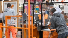 Ako zasiahla pandémia tržby obchodov? Niekde dokonca rekordne vzrástli