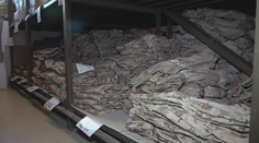 Slovenskí vojaci vraj nemajú čo nosiť: Minister zareagoval, ukázal nám najväčší sklad