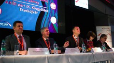 Mostu spolupráca so Smerom údajne neublížila