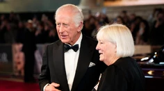 Kráľ Karol III. oslavuje narodeniny, v dobrej nálade sa ukázal na premiére Gladiátora
