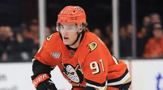 Anaheim si ponechá svoju hviezdu. Carlsson bude najlepšie plateným hráčom NHL