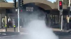 VIDEO: Auto vrazilo do obchodu plného žien. Zranilo sa 12 ľudí