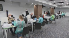 Bratislava dostane od iných častí Slovenska vakcíny AstraZeneca. Východ hovorí o diskriminácii