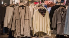 Obľúbený e-shop s oblečením smeruje ku krachu, súd začal konkurzné konanie
