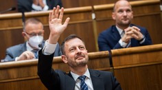 Odvolávanie Sulíka bude pokračovať v piatok. Heger svojho ministra plne podporuje