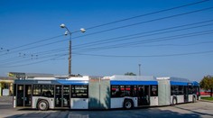 FOTO: Bratislava testuje jeden z najdlhších trolejbusov na svete