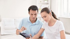 Skoro každý Slovák sníva o dome, väčšina však žije v byte