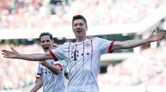 Bayern Mníchov naďalej valcuje, vyhrala aj Hertha Berlín s Dudom a Pekaríkom