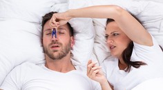 Po 30 sa mu asi nevyhnete: Zisťovali sme, ako sa dá vyriešiť chrápanie