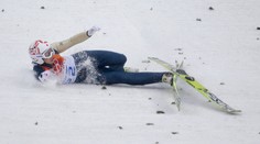 Japonec si pri ráde na veľkom mostíku zlomil ruku