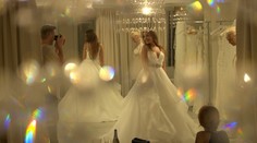 Bohatá a rozmaznaná nevesta Linda: Lásku ani rozum si kúpiť nedokáže