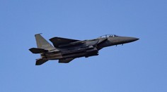 Náraz stíhačiek vo vzduchu vyústil v miliónové škody. Dôvodom bolo, že piloti sa navzájom fotili a natáčali